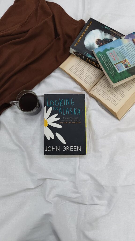 Looking For Alaska Summary  | John Green